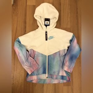 Girls Nike jacket size medium